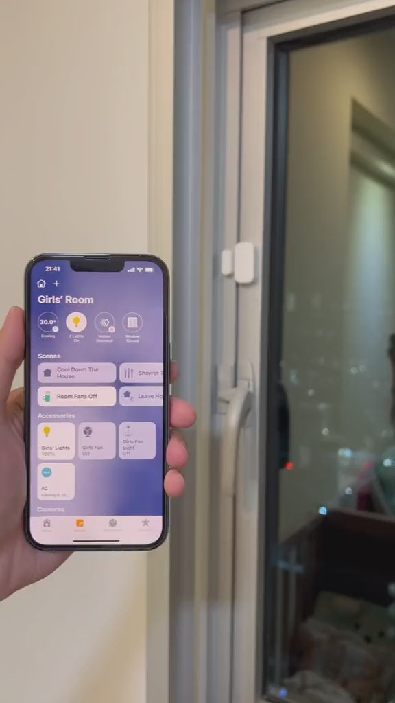 Smart WiFi Door Sensor – Home Security Alarm (Tuya App)